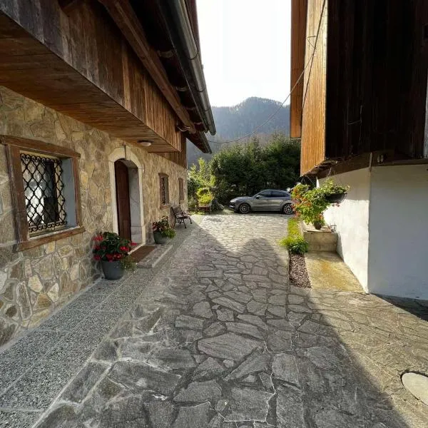 4 Elements Glamping & Apartments, hotel in Bled