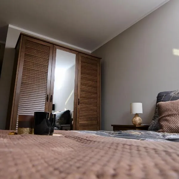 Apartament CzarnyBLASK, hotell sihtkohas Augustów
