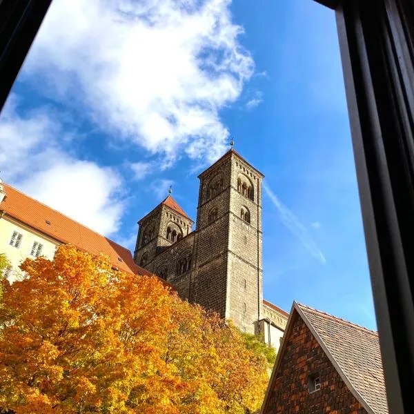 Schinkel Ferienunterkünfte UNESCO Welterbestadt Quedlinburg, beste Lage inklusive Parkplatz & Kurtaxe, hotel in Quedlinburg