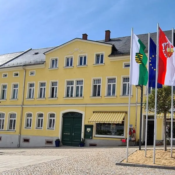 Gästezimmer Treuen - Bed & Breakfast, hotel in Treuen