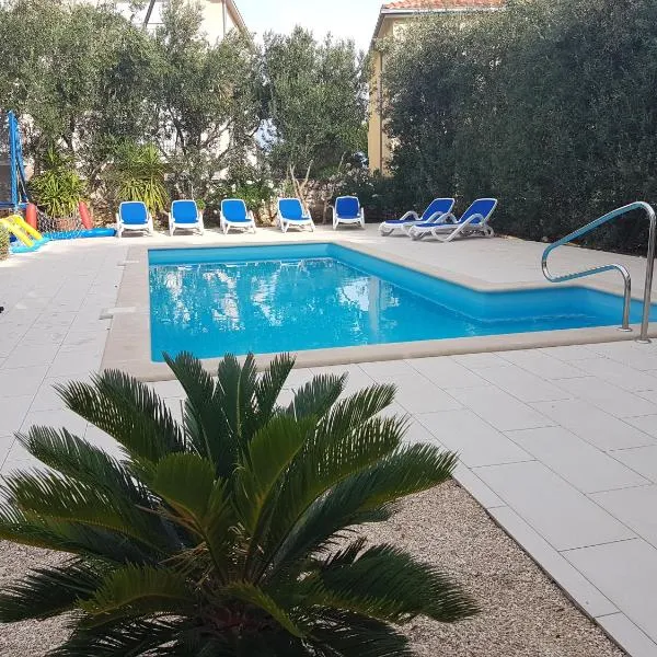 Villa Ana Sevid, hotel v Sevide