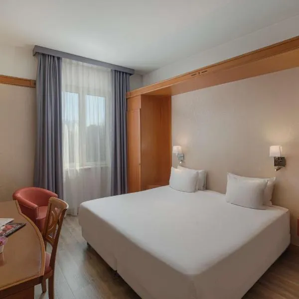 NH Ravenna, hotel en Rávena