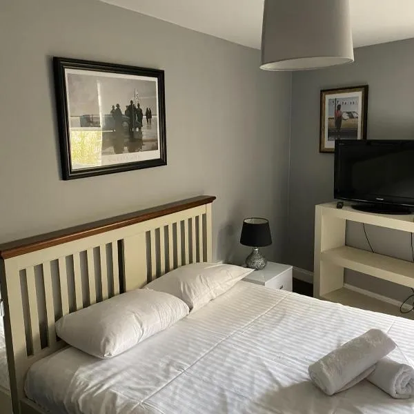 Halstead Rooms，位于霍尔斯特德的酒店