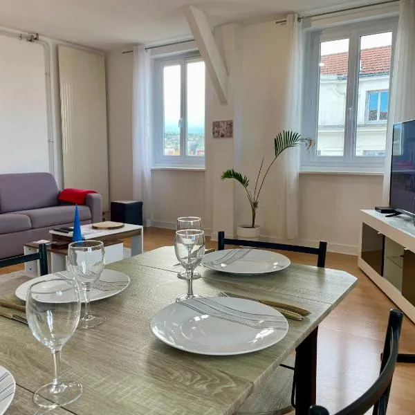 Appartement paisible hyper centre, hotel ve Vichy