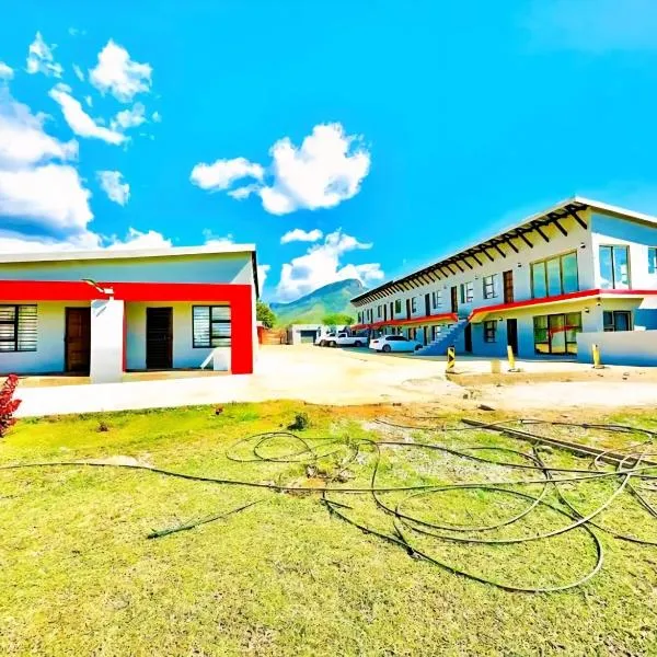Monavy Riverside Hotels in Tzaneen, hotel in Lenyenye