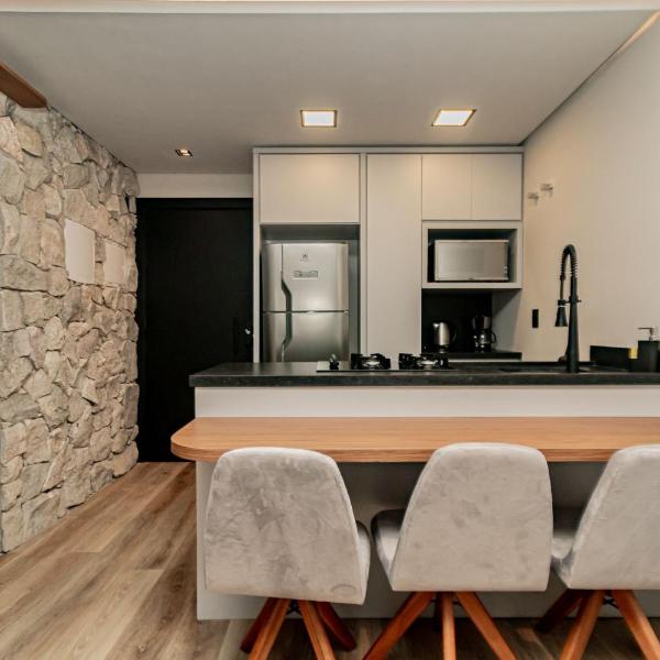 Apartamento com piscina e localização privilegiada - Foto 5