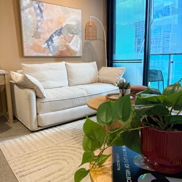 Lonsdale Street Family Apartment Cot Available, hotel in Melbourne