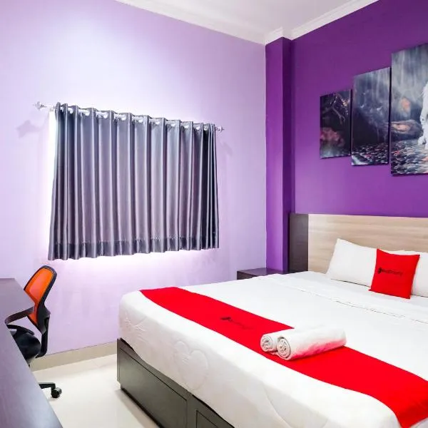 RedDoorz @ myRoom UMY, hotel in Yogyakarta