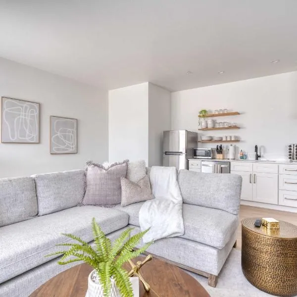 Stay Portland - City Serenity- Stylish 2-Bed Alberta Haven, hotel din Portland