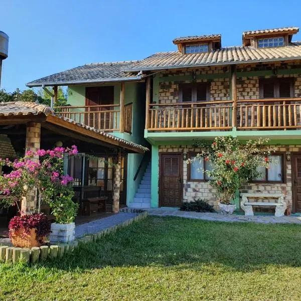 Pousada Território da Paz na Praia da Ferrugem, hotel en Garopaba