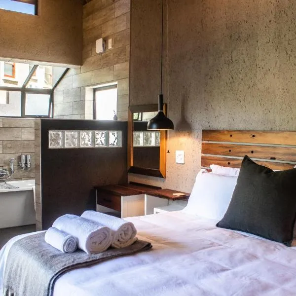 High on a Hill，位于克拉伦斯的酒店