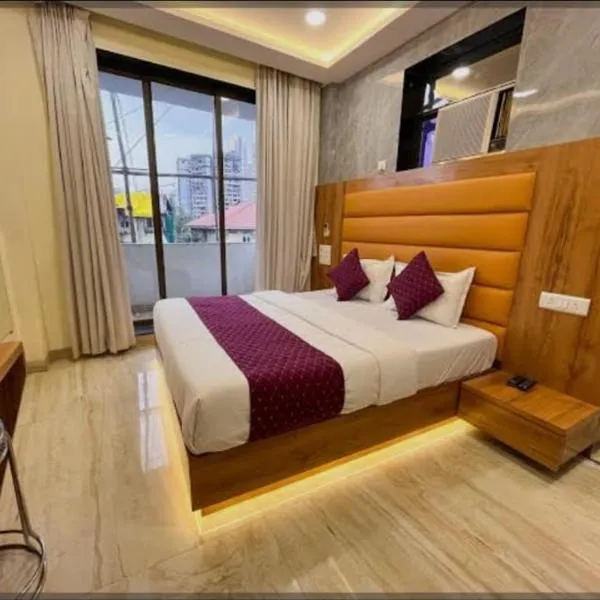 New Hotel National, hotel v Bombaji