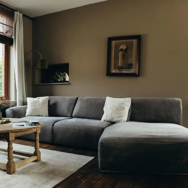 Au pied du pré, Appartement 6P, hotel in Verviers