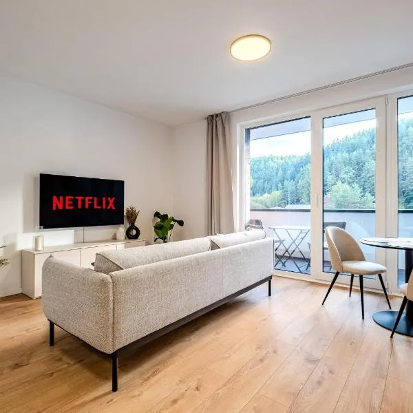Apartmán s výhľadom na Vysoké Tatry a les, hotel in Svit