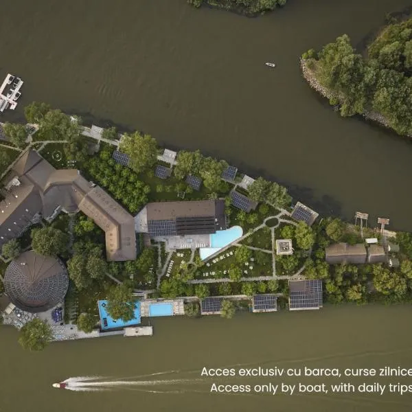 Lebada Luxury Resort & Spa, hotel in Crisan