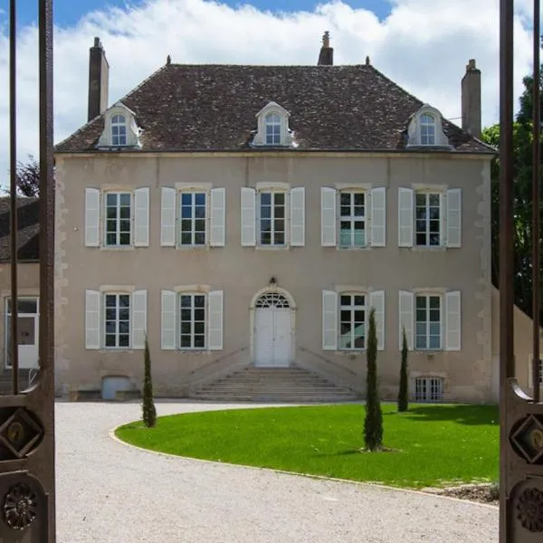 Chambres d'hôtes Le Clos des Tilleuls: Demigny şehrinde bir otel