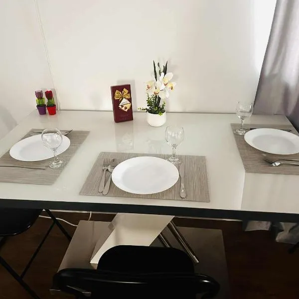 North Bucharest Apartment, hotel u gradu Voluntari
