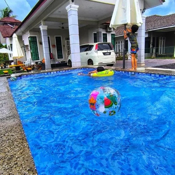 Tiffana Homestay, hotel in Kampong Ayer Terjun