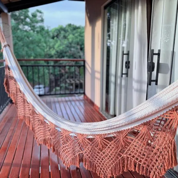 Claruá Chalés - LOFT BARU- Lofts românticos em Cavalcante- 5m do centro, hotel in Cavalcante