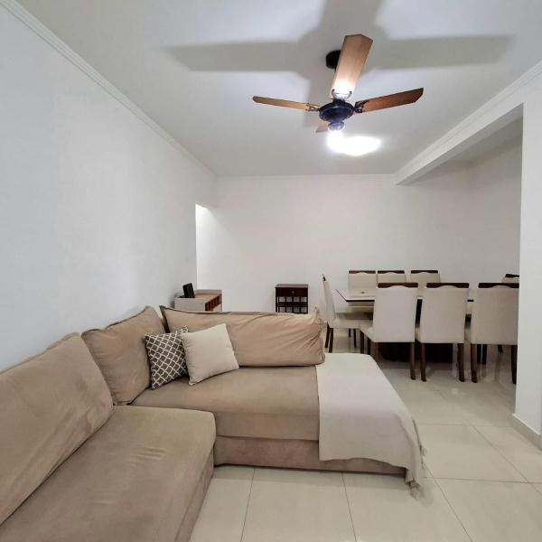 Apartamento com Suite Praia da Enseada Dois Quartos