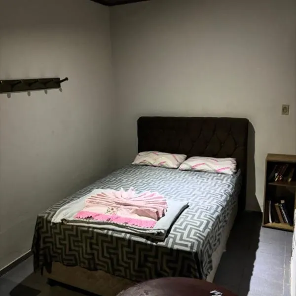 Apto próx ao Shopping, hotel in Rondonópolis