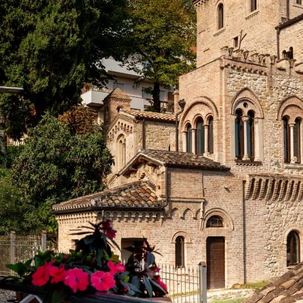 La Finestra sul Castello, hotel em Teramo
