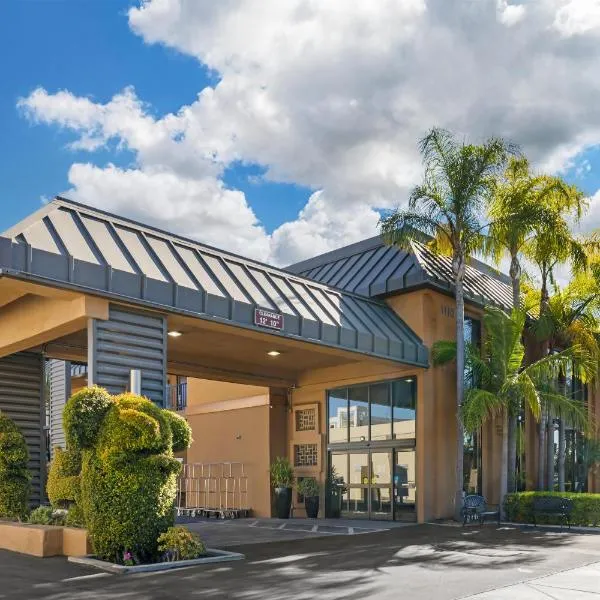 Best Western Plus Stovall's Inn, hotel Anaheimben