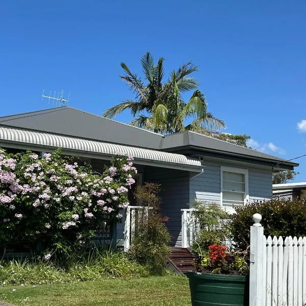 Spacious Stylish Coastal Escape, ξενοδοχείο σε Tuncurry