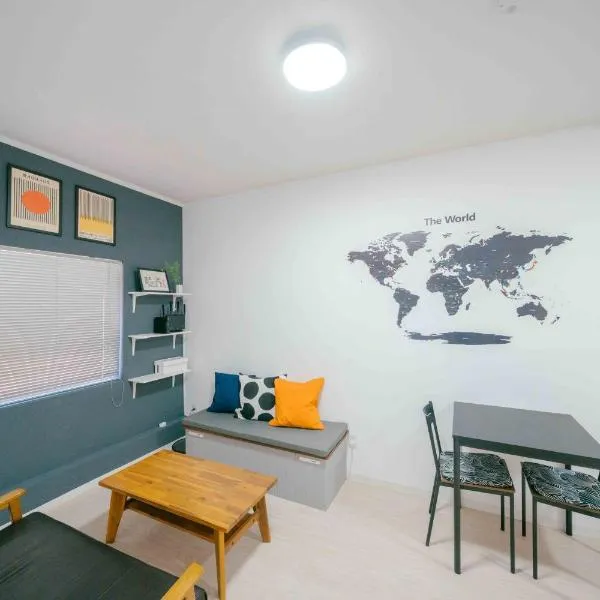 Transit Hostel, hotel Izumi-Szanóban