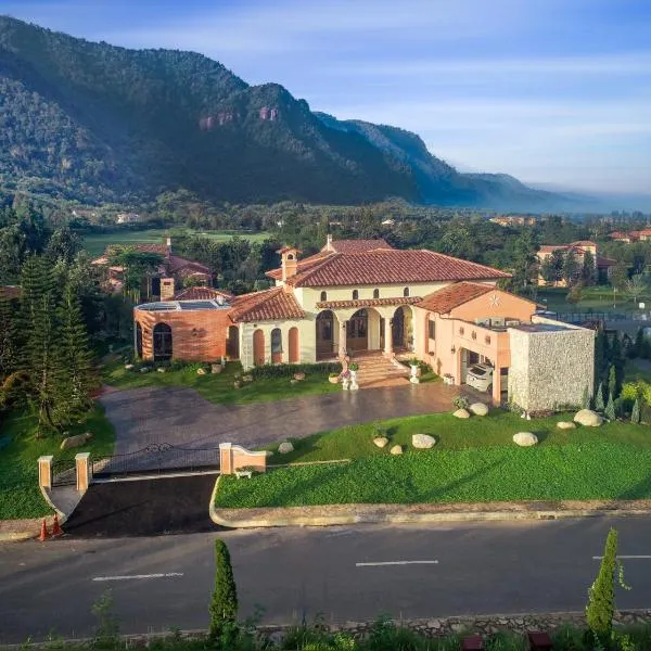 Toscana valley, Casa Vacanze, Luxury private pool villa at Khao Yai، فندق في Ban Rai Khlong Sai