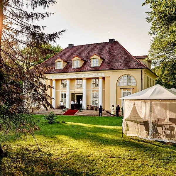 Pałac Bażantarnia, hôtel à Goczałkowice-Zdrój
