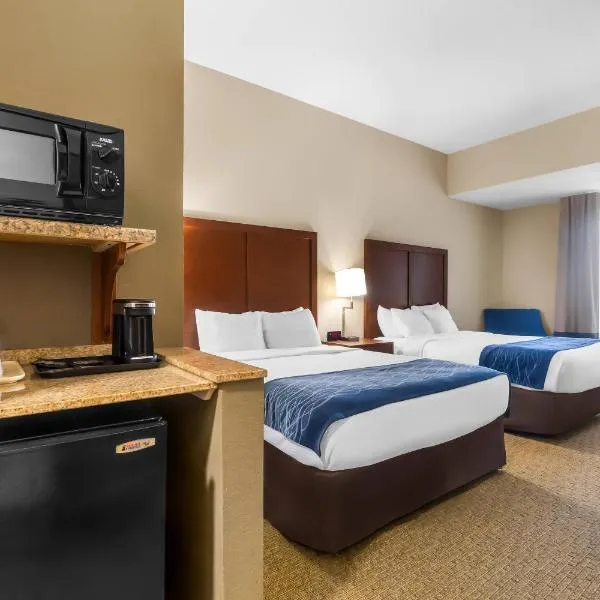 Comfort Inn & Suites Sikeston I-55, hotel in Sikeston