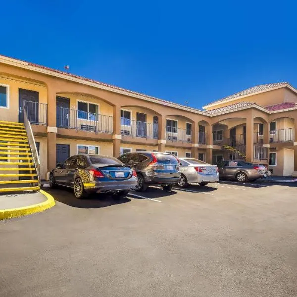 Quality Inn & Suites, khách sạn ở Hesperia