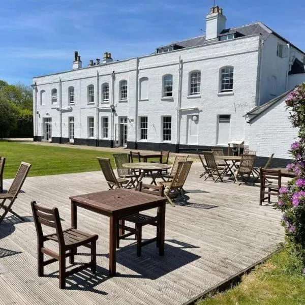 The Retreat New Forest, Hinton、クライストチャーチのホテル