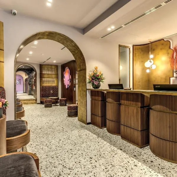 THE STEPS Hotel - by Eitch Collection, hotel u Rimu