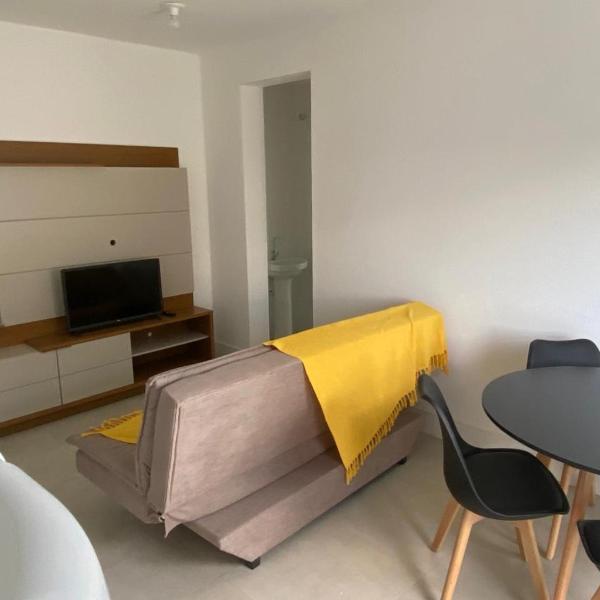 Apt completo ao lado do Barracão, próxima a praia e a avenida principal - Foto 5