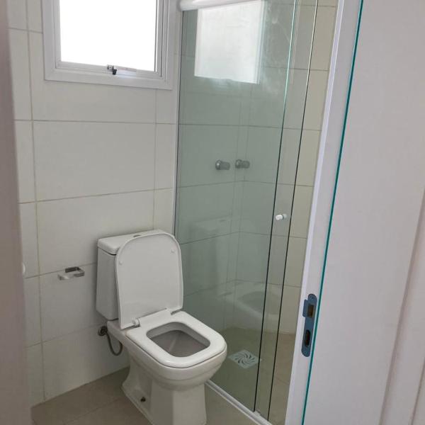 Apt completo ao lado do Barracão, próxima a praia e a avenida principal - Foto 3