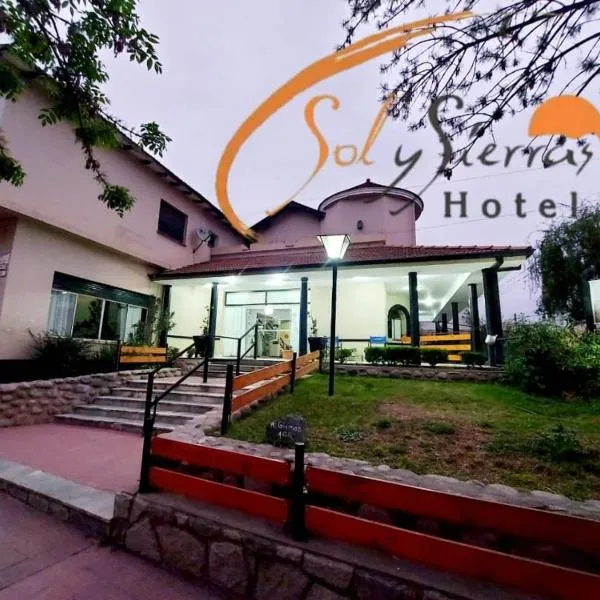 Hotel sol y sierras, hotel i La Falda