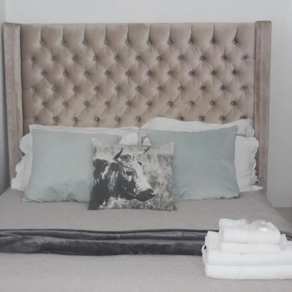 Macum Haven Florida Park Pool! Netflix!, hotel v destinaci Roodepoort