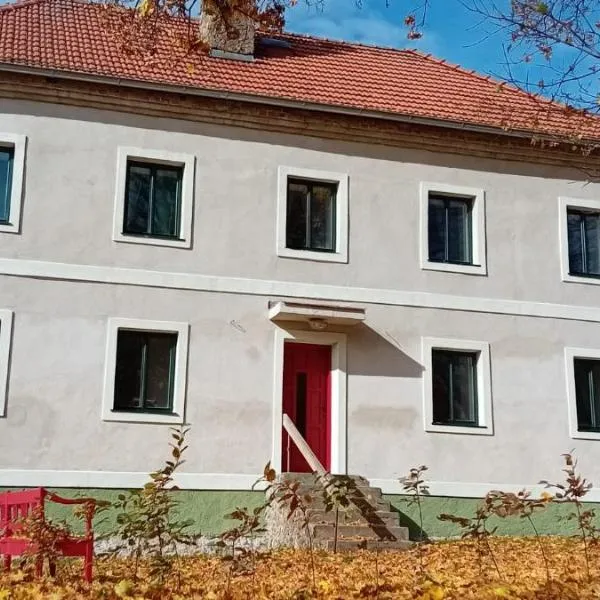 Chalupa Vagner, Pernek, hotel en Horní Planá