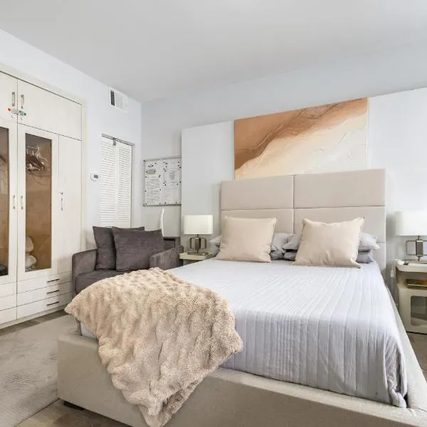 Ocean Drive Studio - Full Kitchen & Beach Access, Hotel in Miami Beach