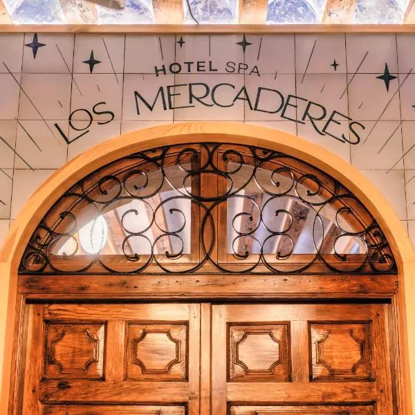 Hotel Spa Los Mercaderes、タラベラ・デ・ラ・レイナのホテル