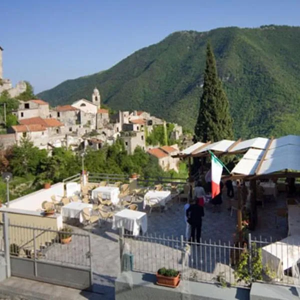 Albergo Cecchin, hotel en Borghetto Santo Spirito