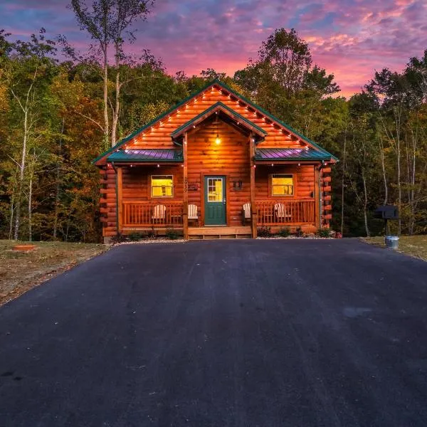 Fall is in the air, Your Mountain Escape awaits, hotel v destinaci Pigeon Forge