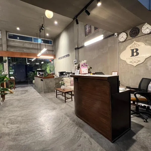 B House Chiang Mai Thailand, hotel v destinácii Chiang Mai