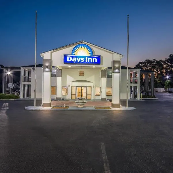 Days Inn by Wyndham Enterprise、エンタープライズのホテル