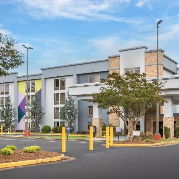 Spark by Hilton Atlanta Airport South College Park、アトランタのホテル