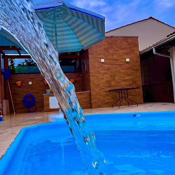 Casa 51 Piscina 3 suites prox Beto Carrero