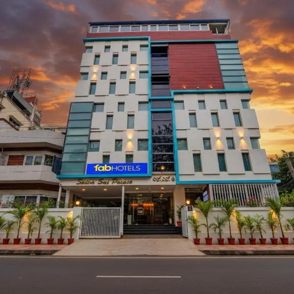 FabHotel Greenwood Xpress Inn - Nr Manipal Hospital, khách sạn ở Bangalore