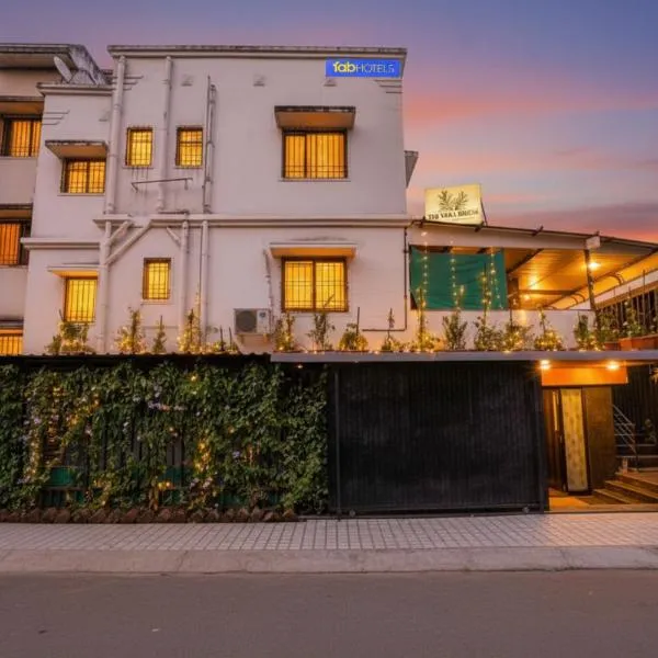 FabHotel Viva House - Talegaon, ξενοδοχείο στο Pune